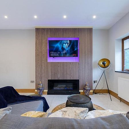 Boutique Green Acre Views Slough Dış mekan fotoğraf